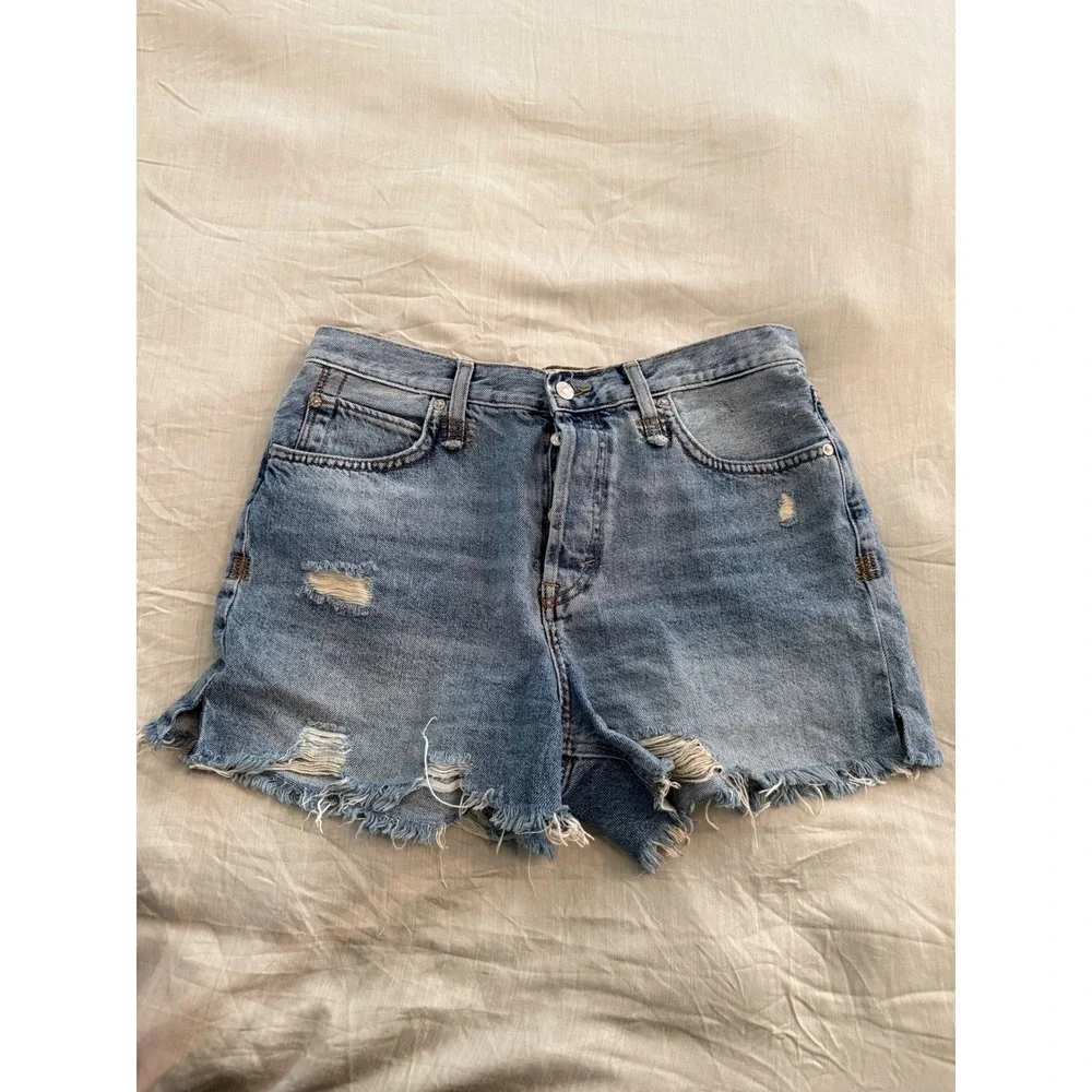 We The Free Free People Cindy Distressed Denim Shorts High Rise Frayed Cutoff - Picture 2 of 8
